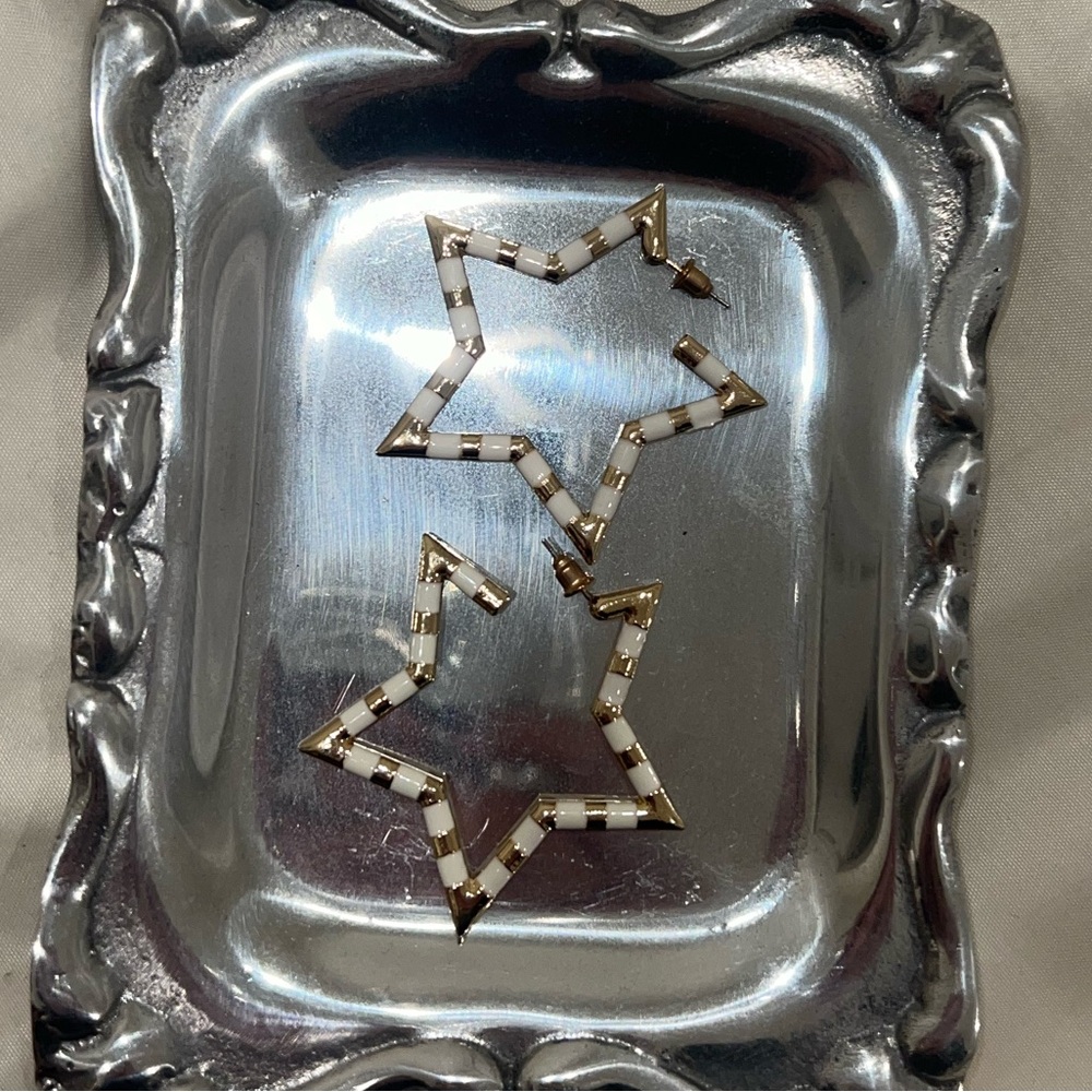 Anthropology Star Earrings - Picture 2 of 3